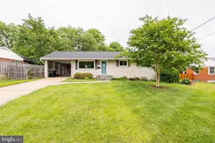 3817 Ren Rd, Fairfax, VA 22030 - Photo 1