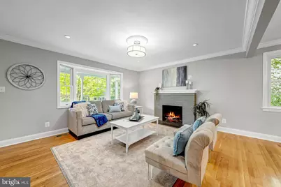 10817 Scott Drive, Fairfax, VA 22030 - Photo 8