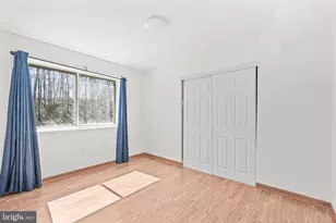 10025 Fair Woods Dr, Fairfax, VA 22030 - Photo 20