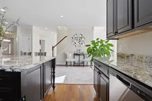 10123 Ratcliffe Manor Dr, Fairfax, VA 22030 - Photo 46