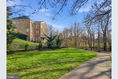 10123 Ratcliffe Manor Drive, Fairfax, VA 22030 - Photo 6