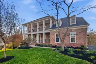 10123 Ratcliffe Manor Dr, Fairfax, VA 22030 - Photo 2