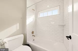 10602 Oak Pl, Fairfax, VA 22030 - Photo 36