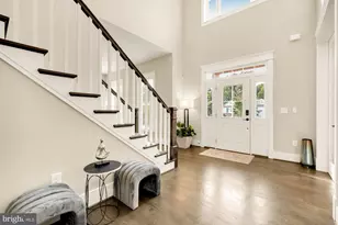 10602 Oak Pl, Fairfax, VA 22030 - Photo 6