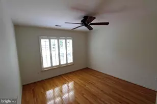 10502 James Wren Way, Fairfax, VA 22030 - Photo 24