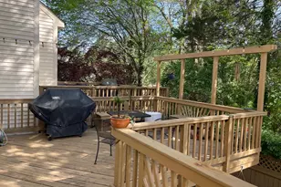 4129 Trowbridge St, Fairfax, VA 22030 - Photo 16