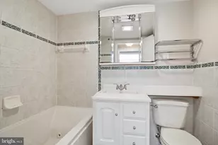 9924 Pinehurst Ave, Fairfax, VA 22030 - Photo 32