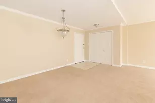 10570 Main St, Fairfax, VA 22030 - Photo 6