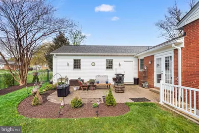 10917 Woodhaven Drive, Fairfax, VA 22030 - Photo 26