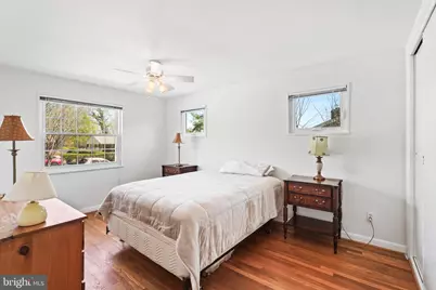10917 Woodhaven Drive, Fairfax, VA 22030 - Photo 14