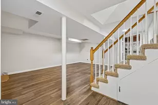 10217 Rodgers Rd, Fairfax, VA 22030 - Photo 18