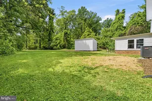 10705 Oak Pl, Fairfax, VA 22030 - Photo 38