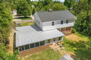 10705 Oak Pl, Fairfax, VA 22030 - Photo 40