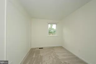 10413 Courthouse Dr, Fairfax, VA 22030 - Photo 20