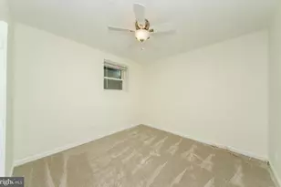 10413 Courthouse Dr, Fairfax, VA 22030 - Photo 22