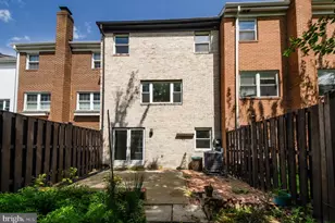 10413 Courthouse Dr, Fairfax, VA 22030 - Photo 24