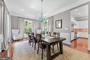 10505 Taba Cove Ct, Fairfax, VA 22030 - Photo 14