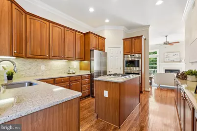 3853 Lewiston Place, Fairfax, VA 22030 - Photo 12