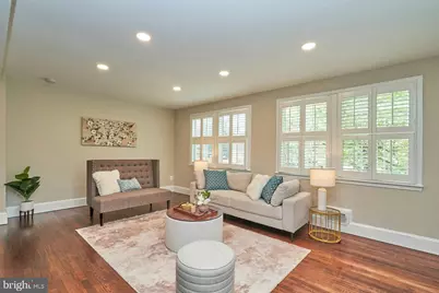 3886 University Drive, Fairfax, VA 22030 - Photo 14