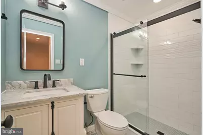 3886 University Drive, Fairfax, VA 22030 - Photo 24