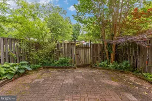 10405 Courthouse Dr, Fairfax, VA 22030 - Photo 36