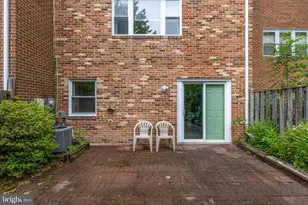 10405 Courthouse Dr, Fairfax, VA 22030 - Photo 40