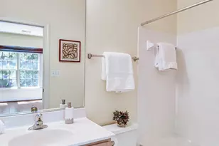3842 Farrcroft Green, Fairfax, VA 22030 - Photo 54