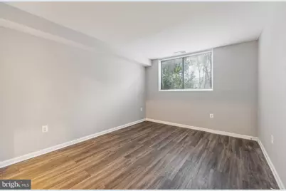 10724 W West Drive #204, Fairfax, VA 22030 - Photo 8