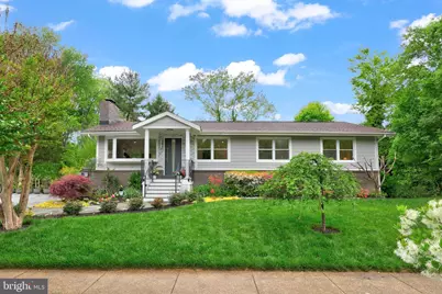 10146 Spring Lake Terrace, Fairfax, VA 22030 - Photo 2