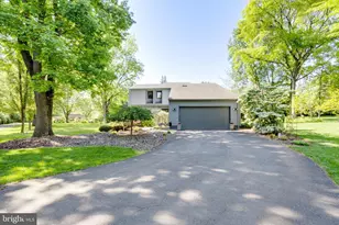 10501 Oak Pl Ct, Fairfax, VA 22030 - Photo 40