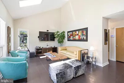 10501 Oak Place Court, Fairfax, VA 22030 - Photo 10