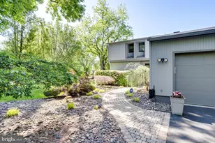 10501 Oak Pl Ct, Fairfax, VA 22030 - Photo 38