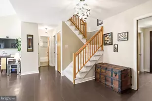 10501 Oak Pl Ct, Fairfax, VA 22030 - Photo 6