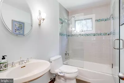 10501 Oak Place Court, Fairfax, VA 22030 - Photo 22