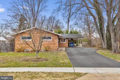 9920 Pinehurst Avenue, Fairfax, VA 22030 - Photo 2