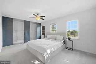 9774 Main St, Fairfax, VA 22031 - Photo 12