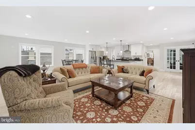 10129 Dwight Avenue, Fairfax, VA 22032 - Photo 12