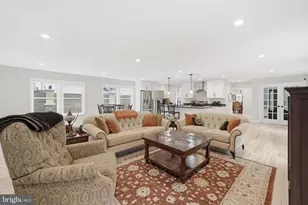 10129 Dwight Ave, Fairfax, VA 22032 - Photo 12