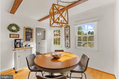 9762 Cardinal Road, Fairfax, VA 22030 - Photo 4