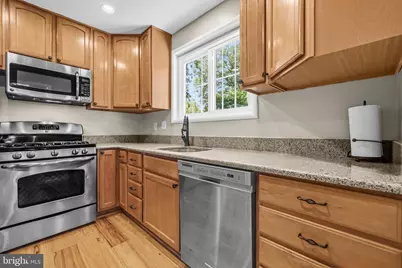 3609 Embassy Lane, Fairfax, VA 22030 - Photo 14