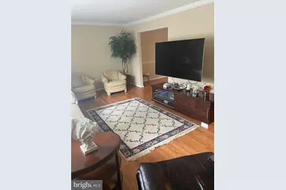 10402 Armstrong Street, Fairfax, VA 22030 - Photo 6