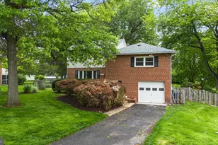 10242 Stratford Ave, Fairfax, VA 22030 - Photo 44