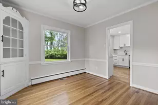 10242 Stratford Ave, Fairfax, VA 22030 - Photo 8