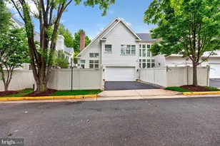 3834 Farrcroft Dr, Fairfax, VA 22030 - Photo 50