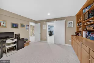 3980 Ballynahown Cir, Fairfax, VA 22030 - Photo 36