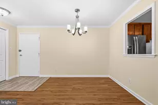 10570 Main St, Fairfax, VA 22030 - Photo 8