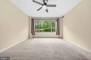 10570 Main St, Fairfax, VA 22030 - Photo 18