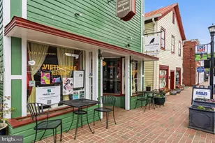 10570 Main St, Fairfax, VA 22030 - Photo 30