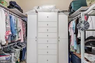 10328 Sager Ave, Fairfax, VA 22030 - Photo 20