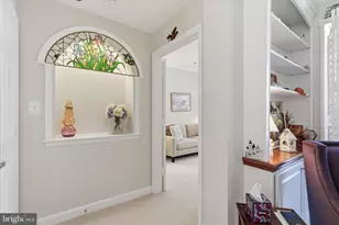 10328 Sager Ave, Fairfax, VA 22030 - Photo 16